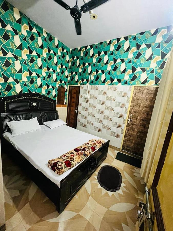 Maa Gauri Paying Guest House 바라나시 외부 사진